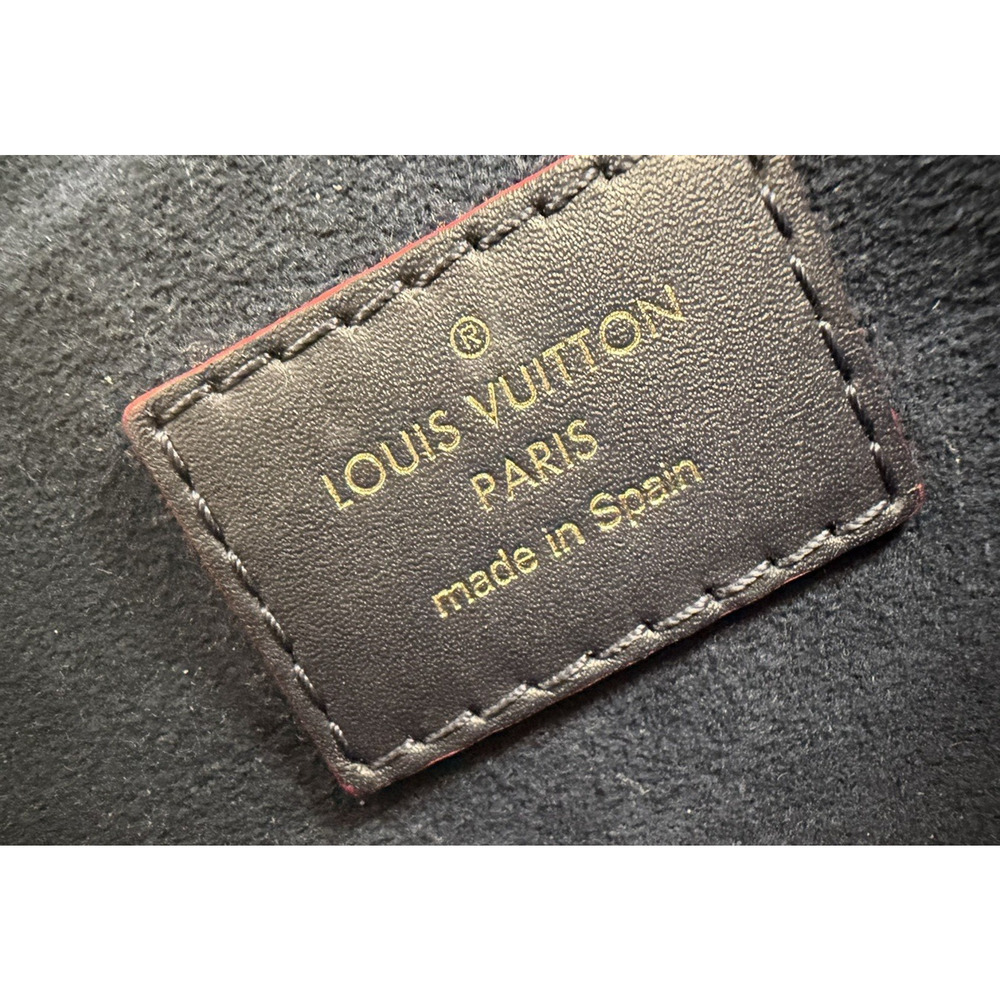 Louis Vuitton V Tote Shoulder Bag MM in LV Monogram Empreinte Leather 2019 S21 - Picture 14 of 16